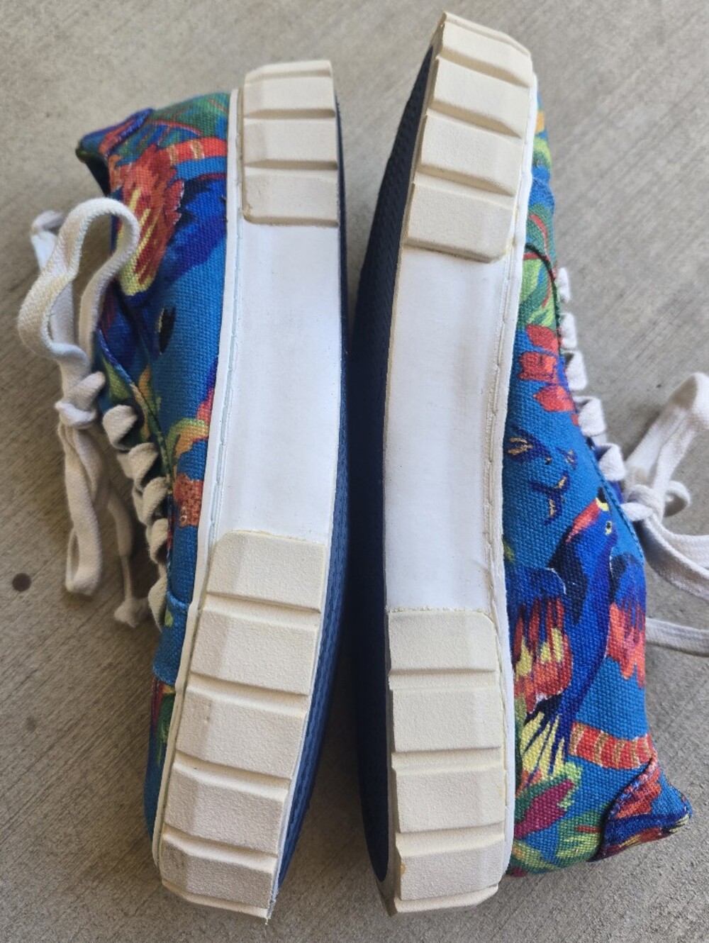 Farm Rio Macaw Platform Sneakers, 7.5 - Picture 12 of 16
